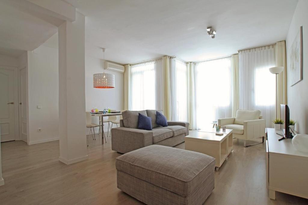 Warm Sands Apartment By Hello Homes Sitges Zewnętrze zdjęcie