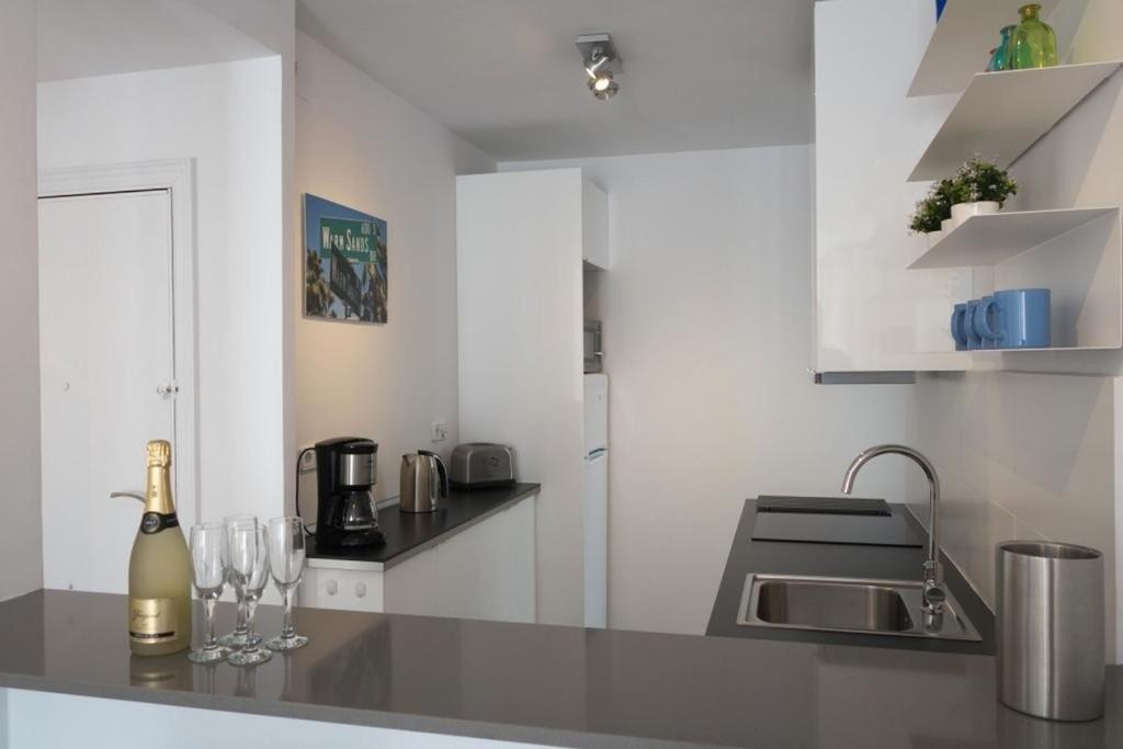 Warm Sands Apartment By Hello Homes Sitges Zewnętrze zdjęcie